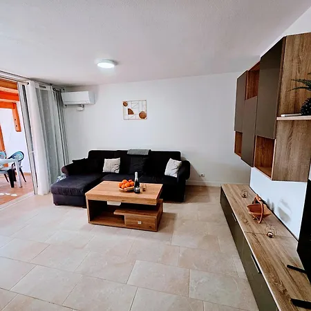 Demelza Apartment Playa Del Cura (Gran Canaria)
